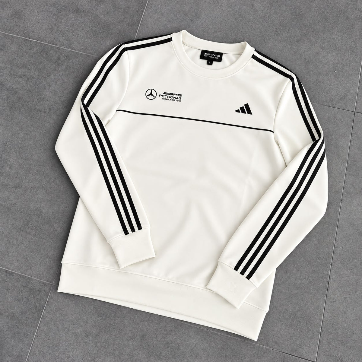 ADSWIT-INT (WHITE) – RELAXED Fashion